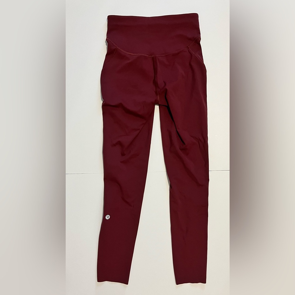 Lululemon Base Pace High Rise Tight 25”